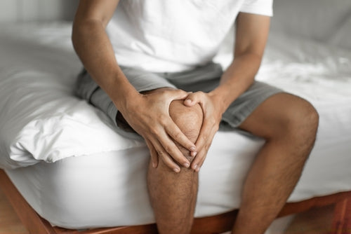 Why are my Joints so stiff in the morning? 7 common causes and natural fixes